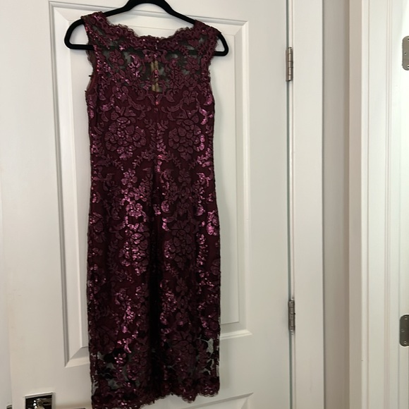 Sequined Tadashi Shoji Illusion Dress Size 2 Aubergine Cabernet Purple - Picture 4 of 5